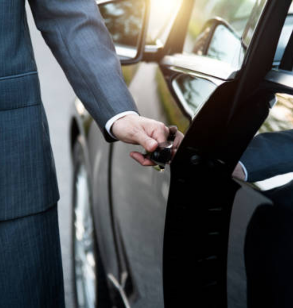 Executive Chauffeur Service In Shelton, CT